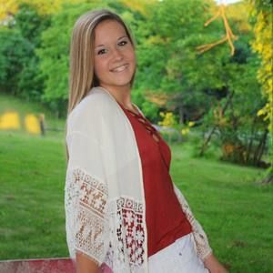 Meet your Posher, Alaina